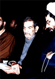 حضور استاد سید محمدحسین شهریار درمراسم سالگرد پیروزی انقلاب اسلامی در تبریز