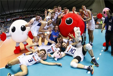 ایتالیا با شکست روسیه دست به کار بزرگی زد و به مکان سوم جدول رسید