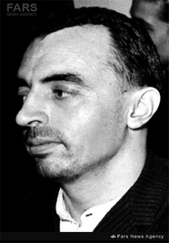  1-  حبیب‌الله عسگر اولادی در دادگاه اعضای موتلفه اسلامی در سال 1344