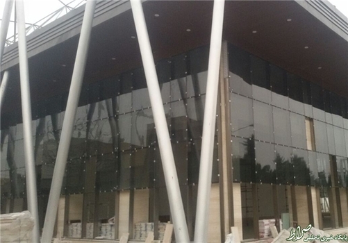 نمای بیرونی مرکز