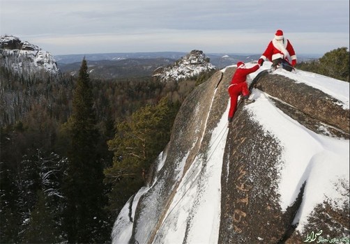  تمرین اعضای یک تیم امداد ونجات روسی در سیبری با لباس بابانوئل
