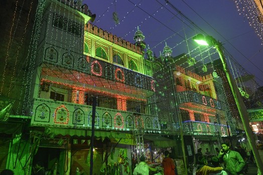 جشن میلاد رسول اکرم(ص) در شهر لاهور پاکستان 