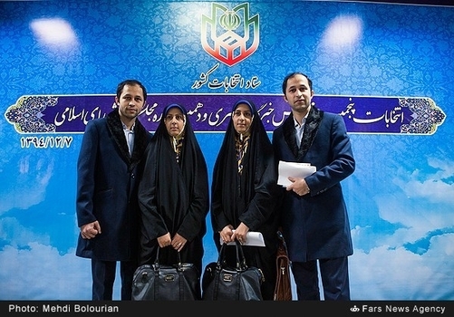  2 زوج دوقلو در ستاد انتخابات کشور