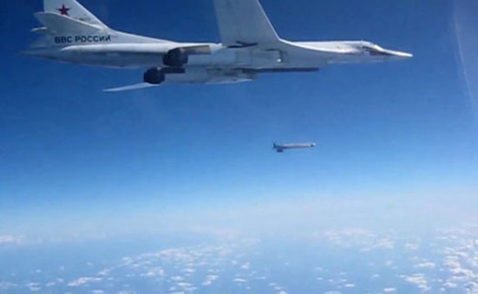 ورود جنگنده های ارتش روسیه به آسمان سوریه و بمباران مواضع داعش وگروه های مسلح