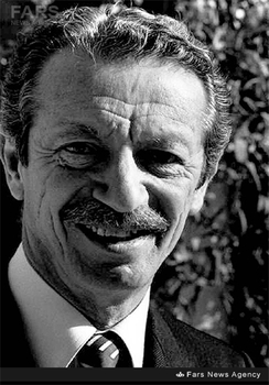 8-دی ماه 1357. شاپور بختیاردر دوران کوتاه تصدی نخست وزیری