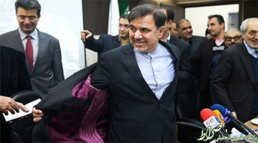 این آقای وزیر عمیقا بنفشه نه ظاهرا