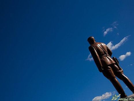  انتشار تصویر از پشت سر مجسمه رهبران کره شمالی ممنوع است