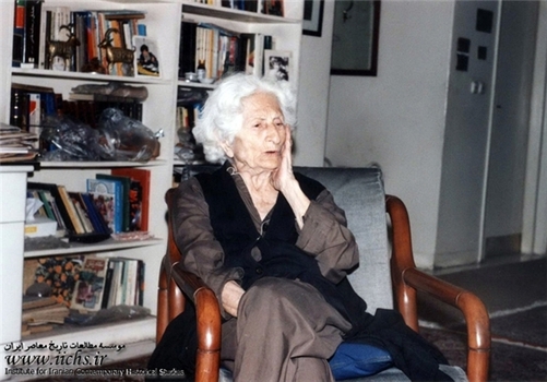 مریم فیروز همسرنورالدین کیانوری دبیرکل حزب توده ایران در واپسین سالیان حیات