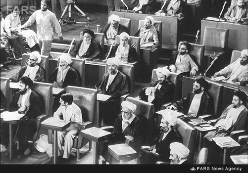 7. آیت الله احمد جنتی در مراسم افتتاحیه اولین دوره از مجلس خبرگان قانون اساسی  -1362 