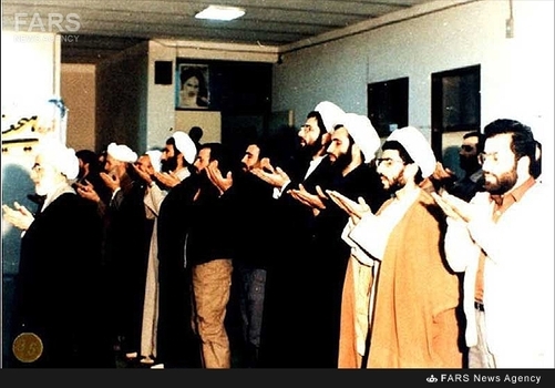 10- آیت‌الله احمد جنتی در کنار آیت‌الله شیخ هادی روحانی در بابل