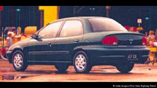 Geo Metro
این خودرو محصول مشترک سوزوکی و شرکت جنرال موتورز بود که بین سالهای ۱۹۸۹ تا ۲۰۰۱ تولید شده است.