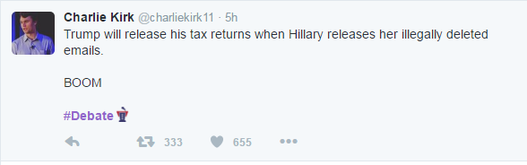 ترامپ وقتی اظهارنامه مالیاتیاش را رو میکند که کلینتون ایمیلهایش را فاش کند.