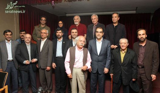 عکس یادگاری با جمعی از بازیگران نامدار کشور