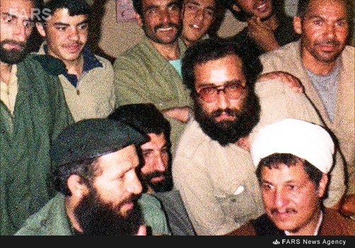 آیت الله اکبر هاشمی رفسنجانی در حال سخنرانی در یکی از کنگره های وحدت اسلامی - 1361