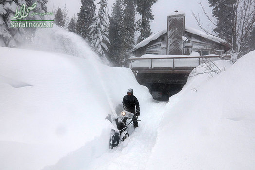 غرق شدن یک خانه در برف - نوادا آمریکا