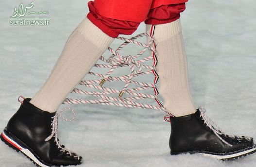 پوشش عجیب یک مدل در میلان ایتالیا