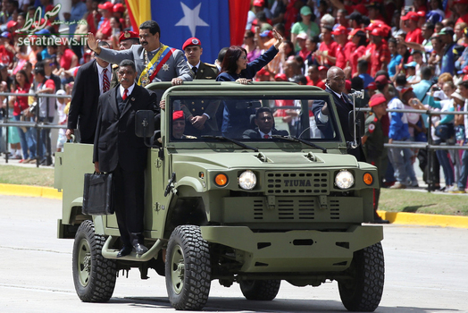 آیین سان نیکلاس مادورو ونزوئلا و همسرش سیلیا فلورس از یک مراسم رژه در کاراکاس