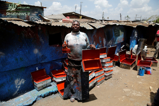 کریستینا آکوت 38 ساله یک نقاش فلز در نایروبی پایتخت کنیا