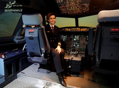 ماریا خلبان یک هواپیمای مسافربری در مسکوی روسیه