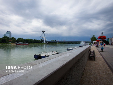 برج تلویزیونی عجیب در مجاورت دانوب