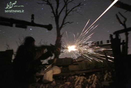 شلیک مسلسل در شب توسط نیروهای اوکراینی در عملیات علیه جدایی طلبان هوادار روسیه