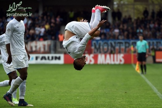 حرکت پشتک واروی بازیکن تیم تولوز فرانسه پس از به ثمر رساندن گل