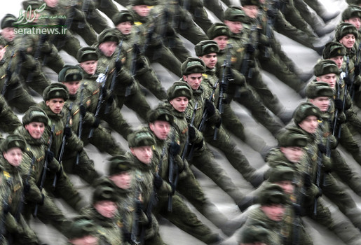 رژه نیروهای روسی به مناسبت هفتادودومین سالگرد پیروزی بر آلمان نازی در جنگ جهانی دوم