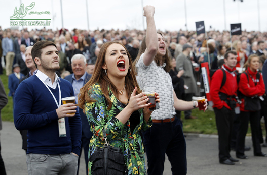 در حاشیه برگزاری مسابقات پرش با اسب در لیورپول