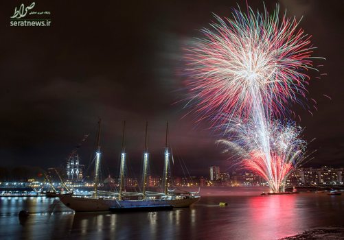 آتش بازی در لندن انگلیس