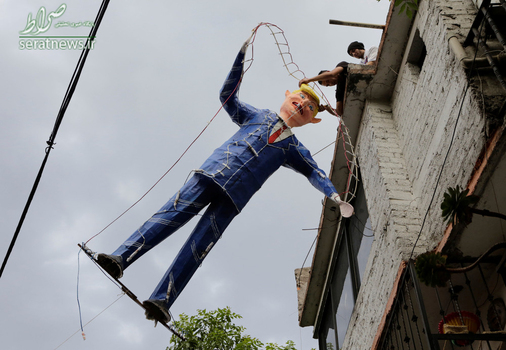 تمثال دونالد ترامپ رییس جمهور آمریکا در مراسم عید پاک مسیحیان در مکزیکوسیتی به آتش کشیده شد