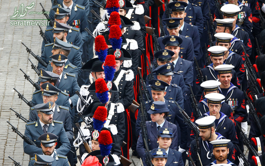 نیروهای نظامی ایتالیایی شرکت کننده در مراسم عید پاک با حضور پاپ فرانسیس در میدان سنت پیتر واتیکان