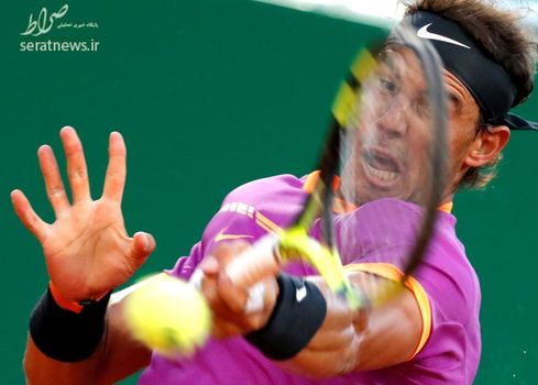 رقابت رافائل نادال تنیسور اسپانیایی با دیگو شوارتزمن آرژآنتینی در یک چهارم نهایی مونت کارلو