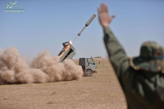 شلیک موشک توسط نیروهای الحشد الشعبی در حومه شهر باستانی الحضر در جنوب موصل