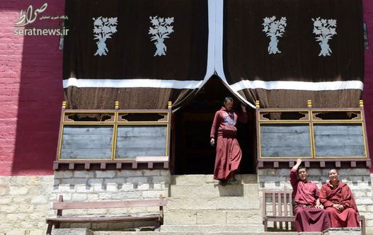 راهبان بودایی نپال در صومعه تنگبوچه در شمال شرق کاتماندو