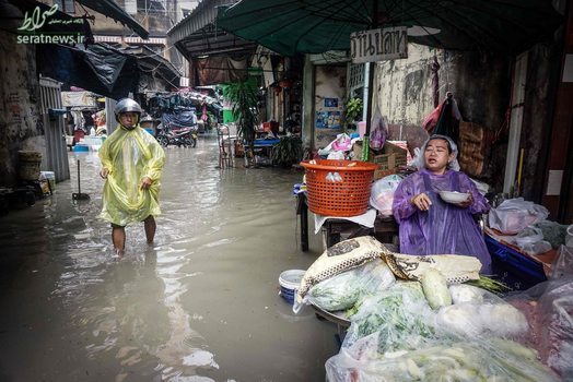 بارش سنگین باران و آب گرفتگی خیابان ها و مغازه ها در بانکوک تایلند