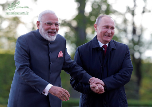 دیدار نارندرا مودی نخست وزیر هند و ولادیمیر پوتین رییس جمهور روسیه در سن پترزبورگ روسیه