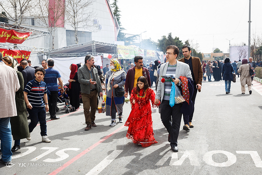 سومین نمایشگاه توانمندی‌های روستائیان و عشایر