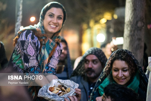 تصاویر/قاشق‌زنی رسمی دیرینه