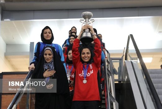 بازگشت دختران فوتسالیست ایران به کشور