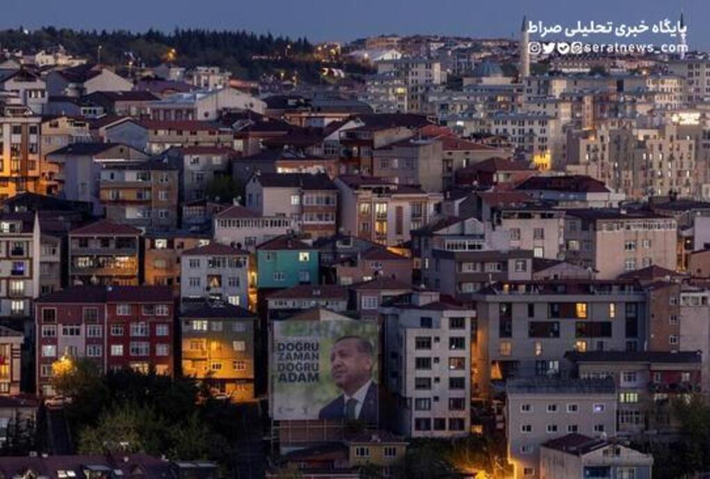 بیلبورد تبلیغاتی بزرگ اردوغان در شهر استانبول ترکیه