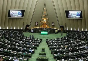 فیلم / موافقت نمایندگان مجلس با کلیات طرح استفساریه مادۀ ۵ قانون بیمه‌های اجتماعی کارگران ساختمانی