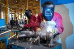 دولت موافق افزایش ۱۸ تا ۲۰ درصدی مزد است
