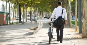 تصاویر| ورزش‌های خیابانی؛ دوچرخه سواری BMX در جنوب تهران