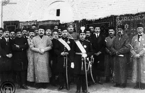 فیلم / فیلمی دیده نشده از سفر احمد شاه قاجار (آخرین شاه قاجاریه) به انگلیس در سال ۱۲۹۸ هجرى شمسى