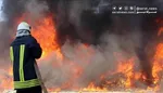 فیلم/ تصاویری از آتش‌سوزی بزرگ در اطراف بیمارستان هفت تیر شهر ری