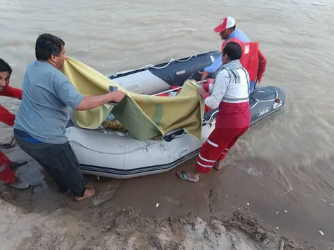 تفریح مرگبار ۴دختر و پسر نوجوان در کنار رودخانه