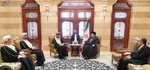 سلطان عمان به استقبال حجت‌الاسلام رئیسی رفت