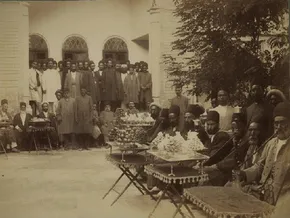 عکس/جشن تولدشاه قاجاری در دارالحکومه