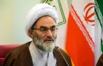 امام جمعه قزوین: امروز بدون روسری قهوه می‌خورند فردا دنبال نجاسات می‌روند