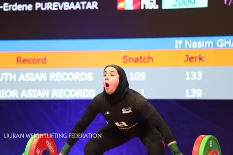 دختر وزنه‌بردار ایران، قهرمان نوجوانان آسیا شد